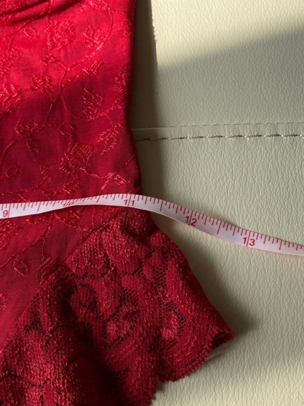 Delicate red lace Teddy G-string bodysuit by Arianne - made in Canada - Picture 16 of 16